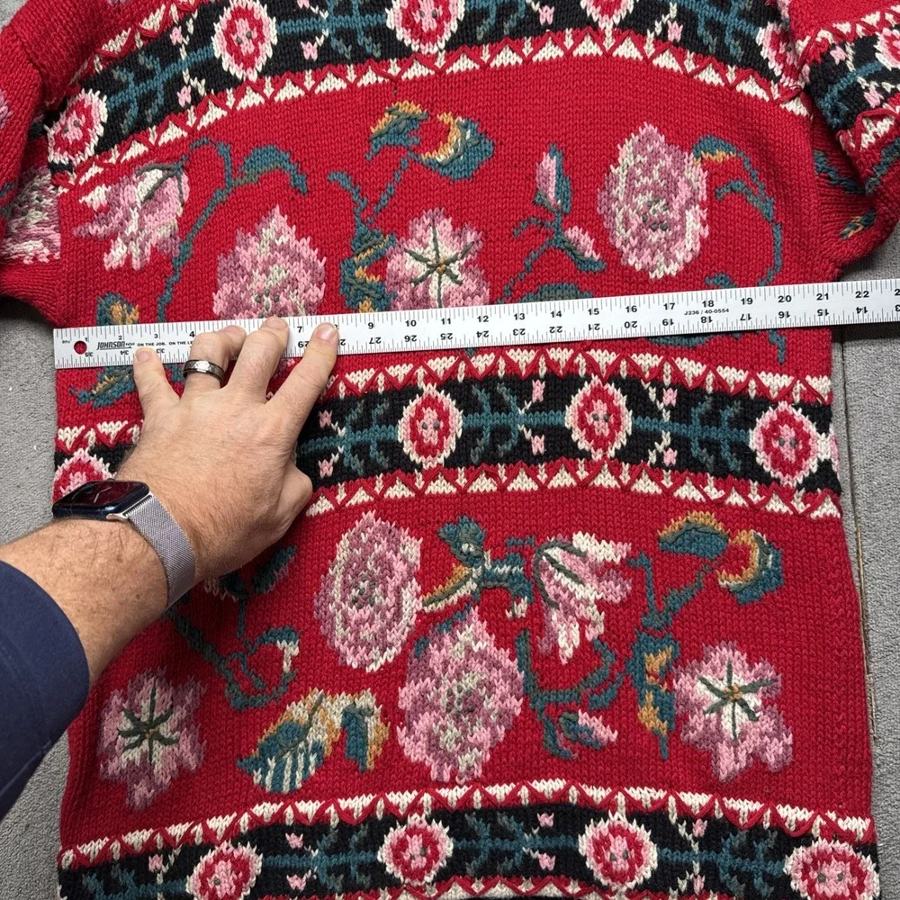 Vintage Hand Knit Red Floral Sweater‎ Fair Isle Cottagecore Women's Medium 90s - Picture 6 of 9